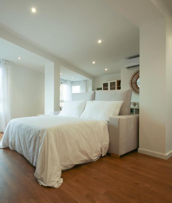 Lc Apartaments Center كاستيون ذي لا بلاند المظهر الخارجي الصورة